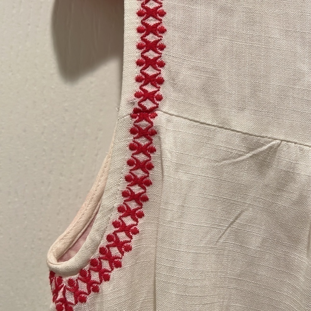 Miami White Dress With Dark Pink Embroidery mini Womens Size XS Sleev… - Picture 3 of 8